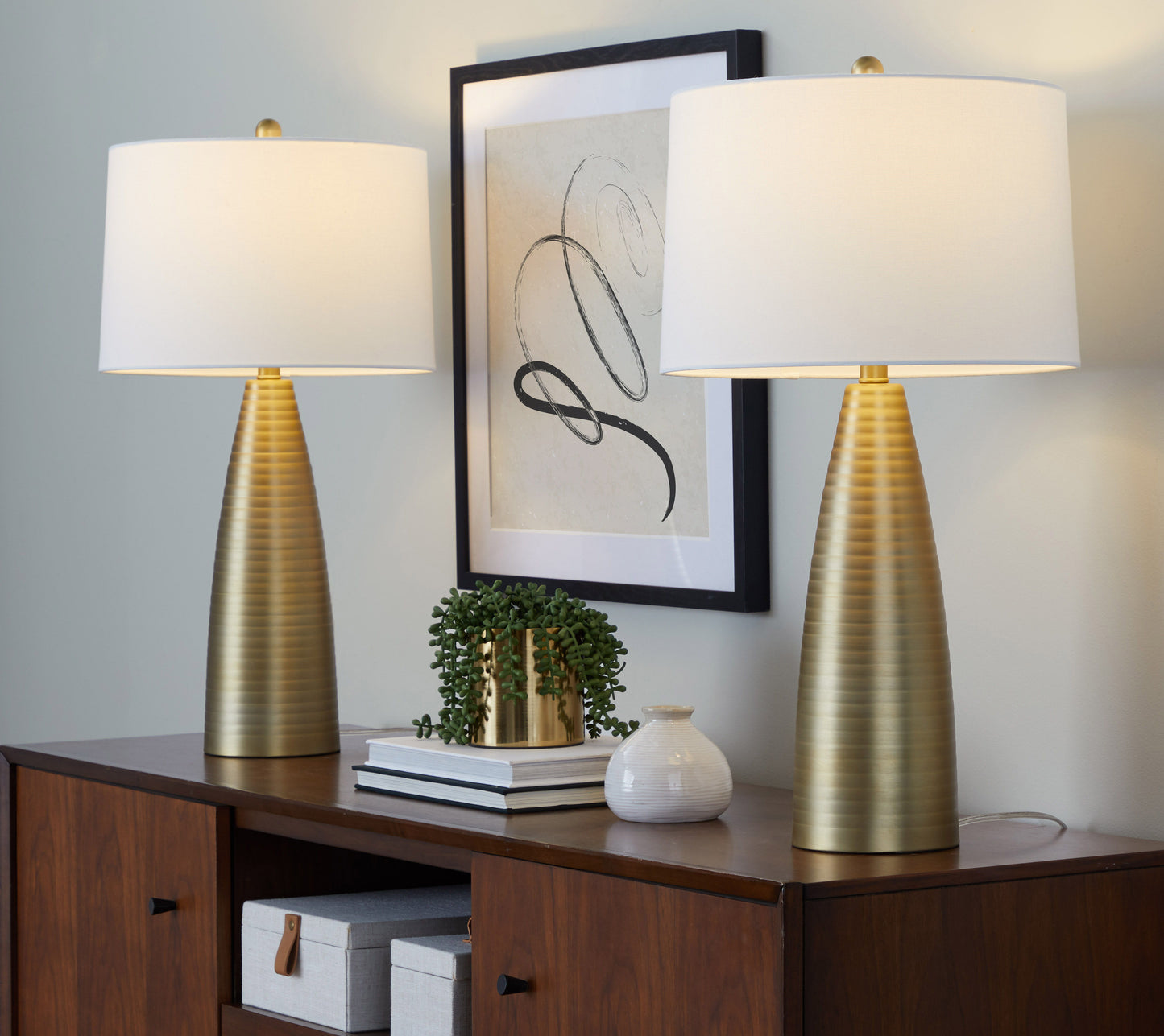 Maya - Contemporary Table Lamp (Set of 2) - Gold / White