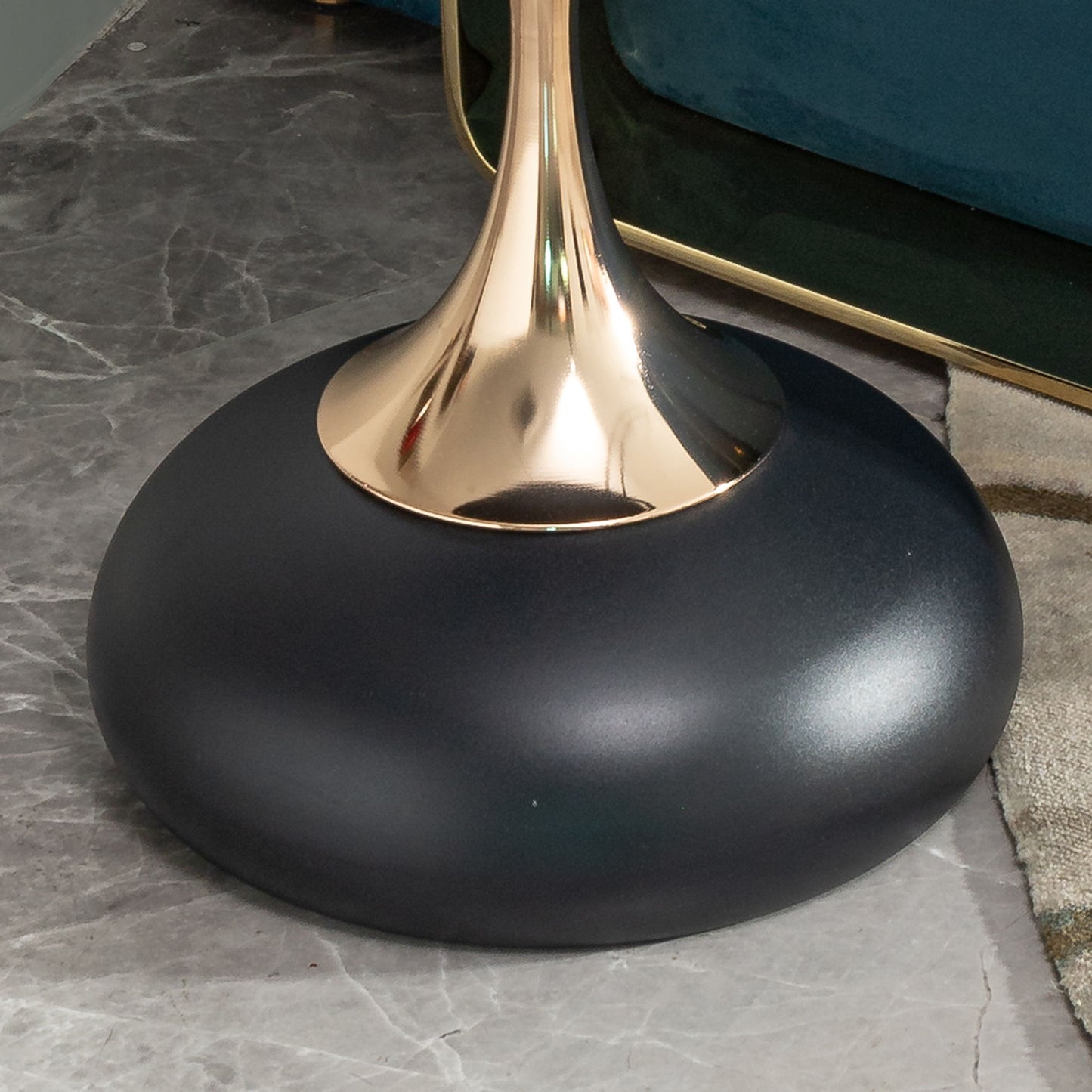 Modern Round Side Table For Small Spaces With Carbon Steel Construction - Black