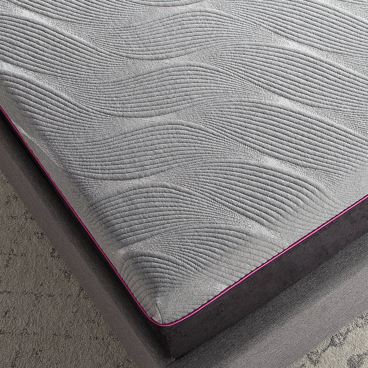 Renew - 11" Queen Size Cooling Fast Responding Latex Foam Mattress - Gray