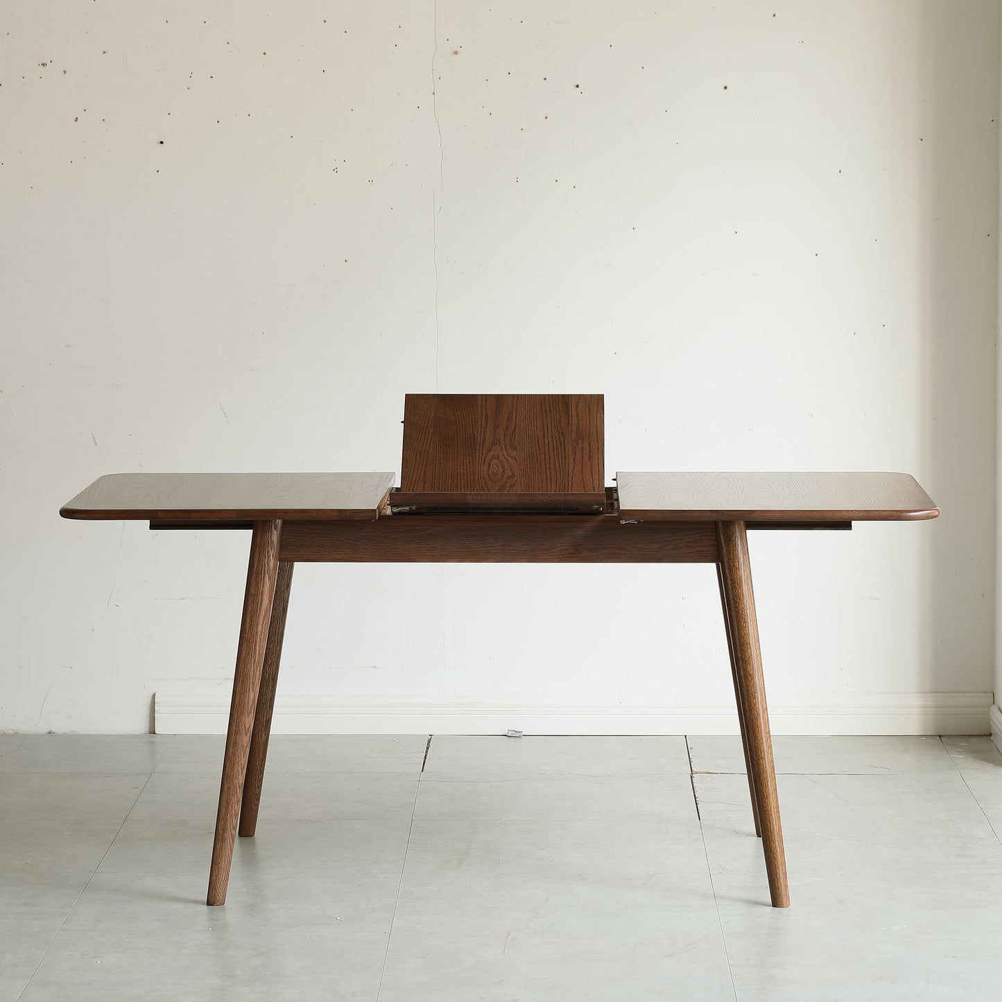 Round Corner Diagonal Leg Telescopic Table, For 6 - 8 People To Meet Dining Table - Walnut