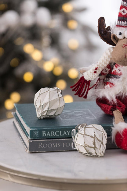 Christmas Ball Ornaments, Decorative Hanging Ball Christmas Tree Ornaments For Holiday Decorations (Set of 12) - White