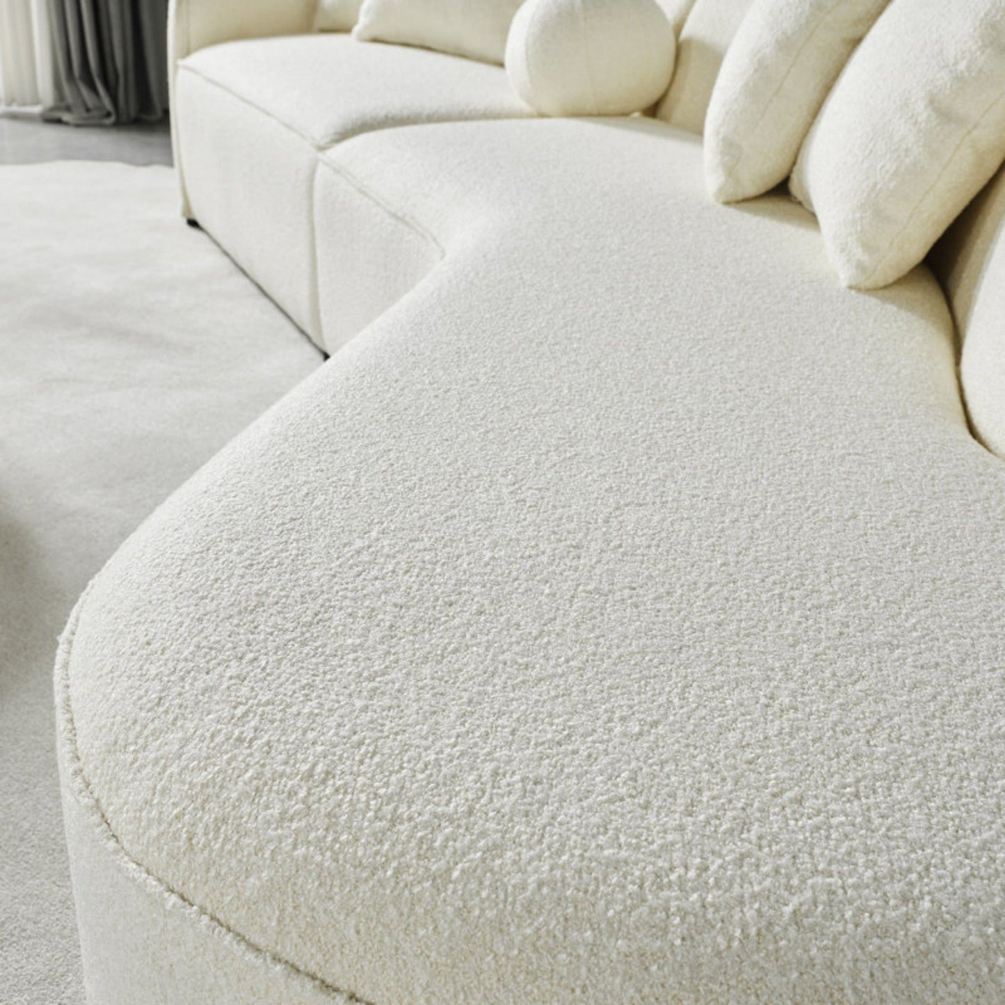 Elijah - Japandi Curvy Sectional Sofa - Beige