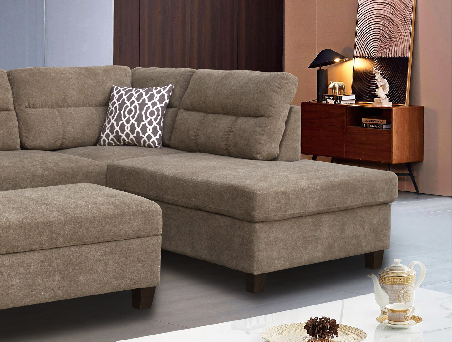 Diego - Sectional Sofa With Right Facing Chaise Storage Ottoman And 2 Accent Pillows - Brown