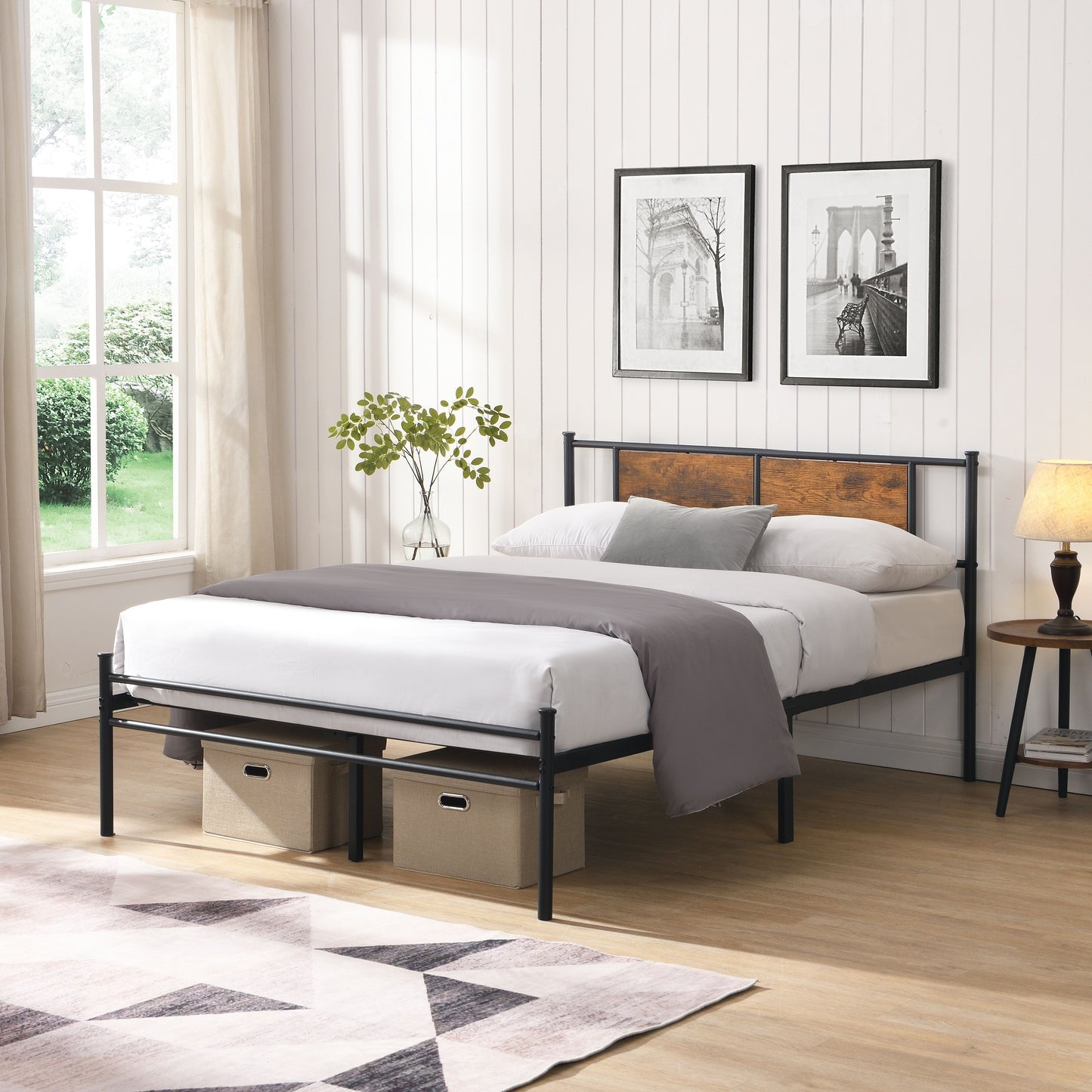 Queen Size Modern Metal Bedframe With Headboard, Durable Steel Structure - Black / Brown