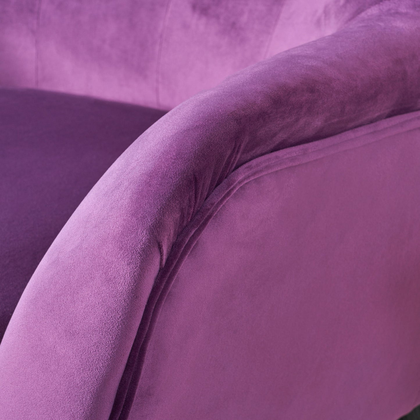 Alyssa - Velvet Arm Chair With Wingback Design - Fuchsia