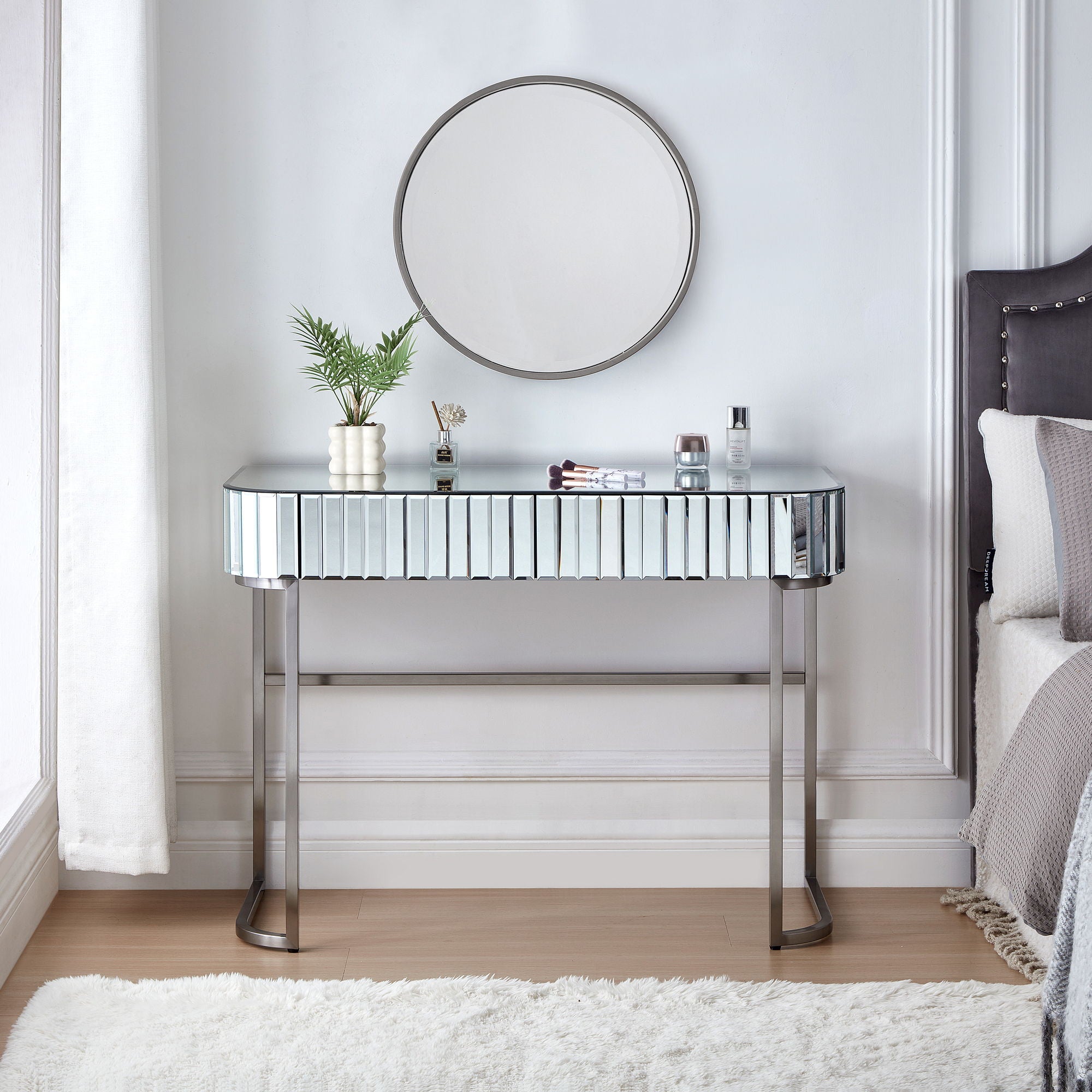 Mirrored Makeup Vanity Table With Stainless Steel Base, Mirrored Console Dressing Table With 2 Drawers, Versatile Desk For Bedroom And Office - Silver