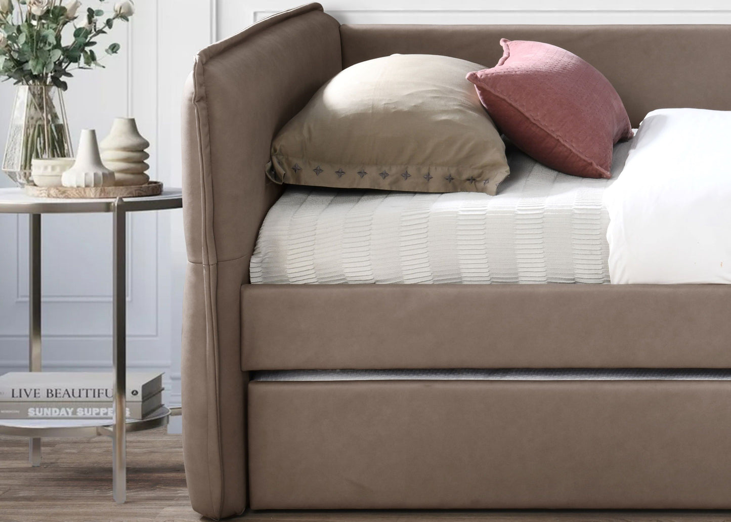 Daybed With A Trundle - Mocha