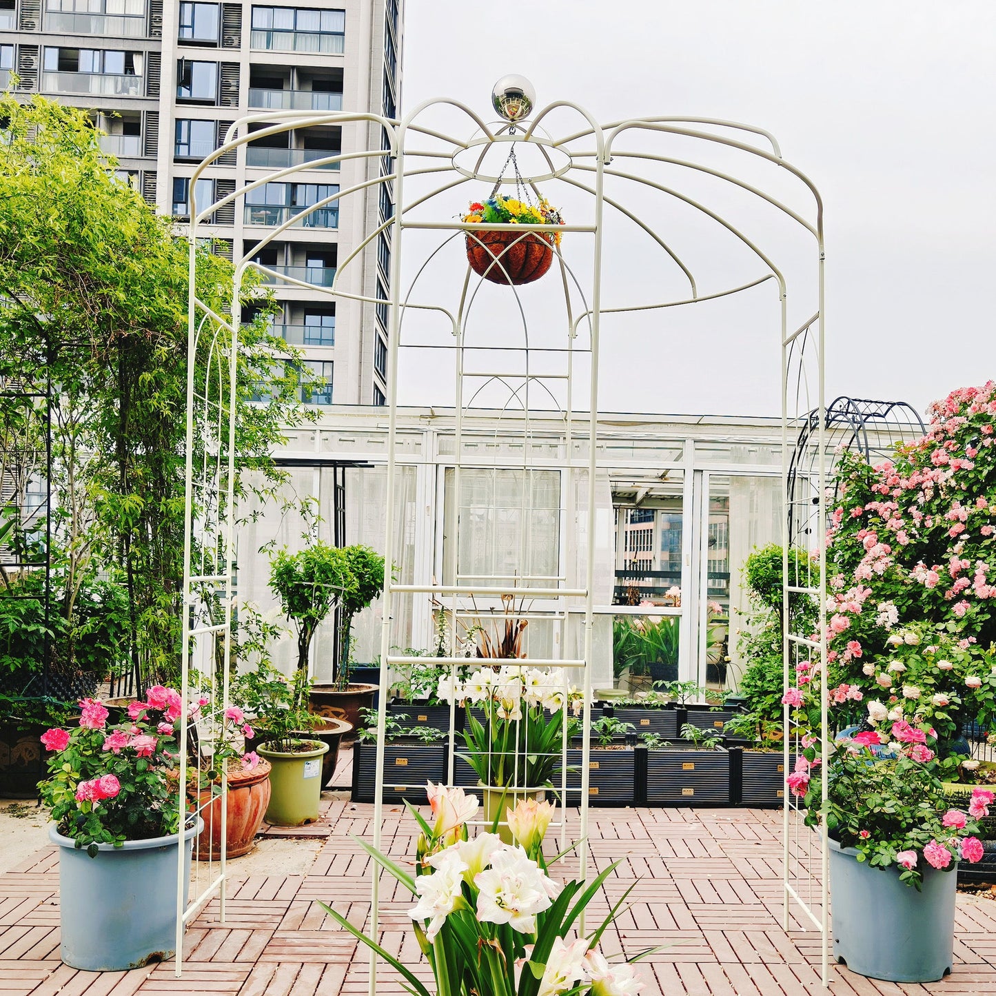 Metal Garden Arch Iron Garden Arbors Gazebo Dia High Birdcage Shape Pergola Pavilion For Wedding Ceremony - Cream White