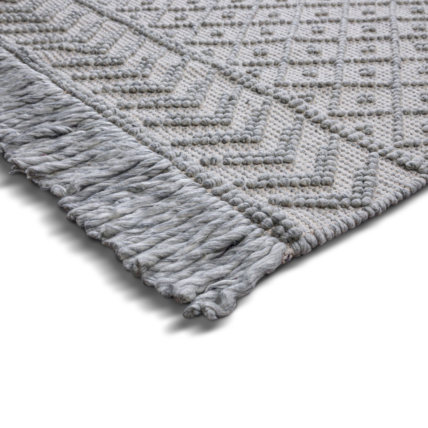 Millow - 6' X 9' Area Rug - Silver