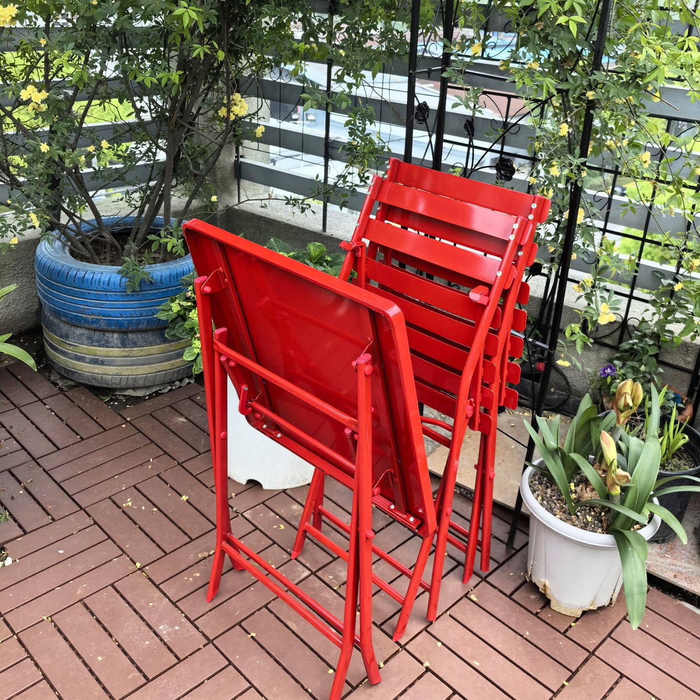 3 Piece Patio Bistro Set Of Foldable Square Table And Chairs - Red