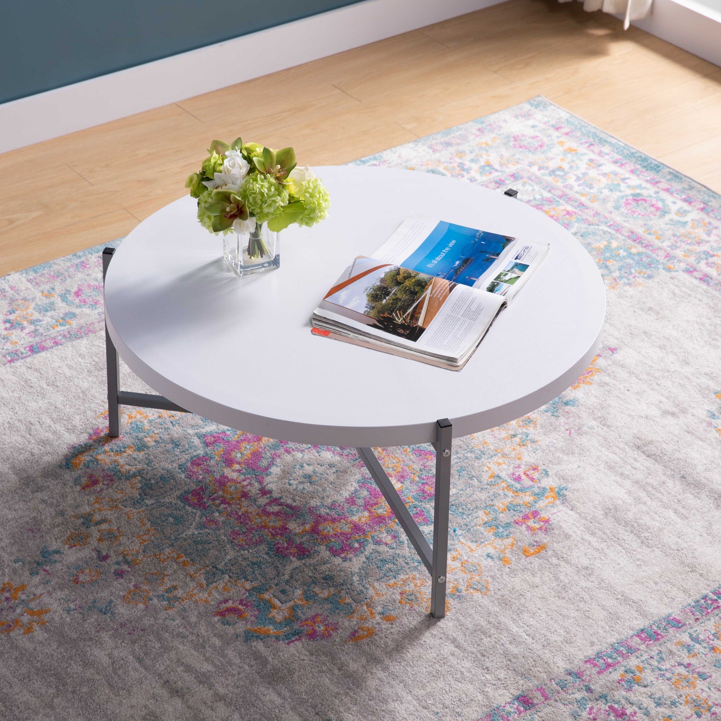 Essential - Round Coffee Table Metal Legs - White / Silver