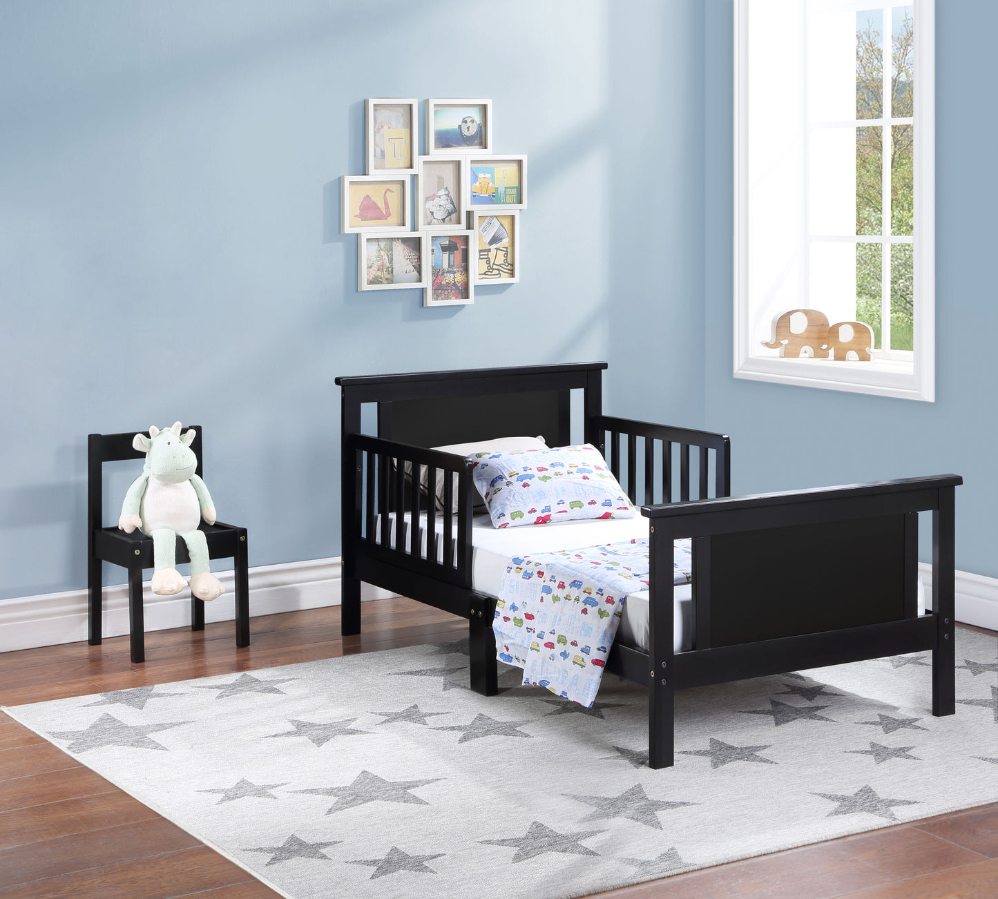 Connelly - Reversible Panel Toddler Bed - Black / Vintage Walnut